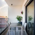 Luxury Apartment- Balcony- Private Rooftop And Jacuzzi- Common Pool *