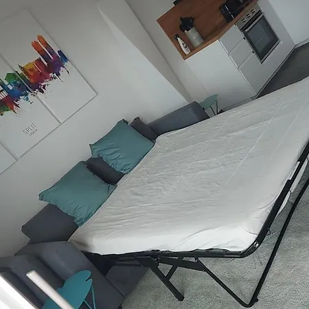 Luxury Apartment- Balcony- Private Rooftop And Jacuzzi- Common Pool Apartmán